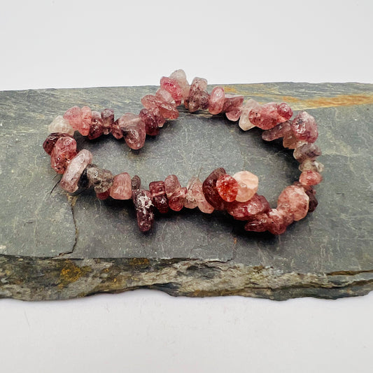 Strawberry Quartz Crystal Chip Bracelet